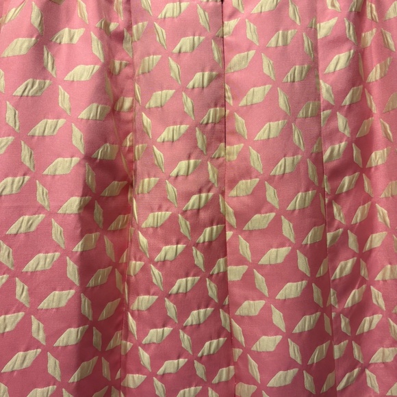 Lily & Taylor Suit - Picture 13 of 13